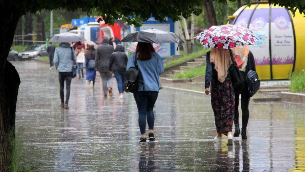 Sağanak yağış ne zaman bitiyor? Meteoroloji'den sağanak yağış uyarısı