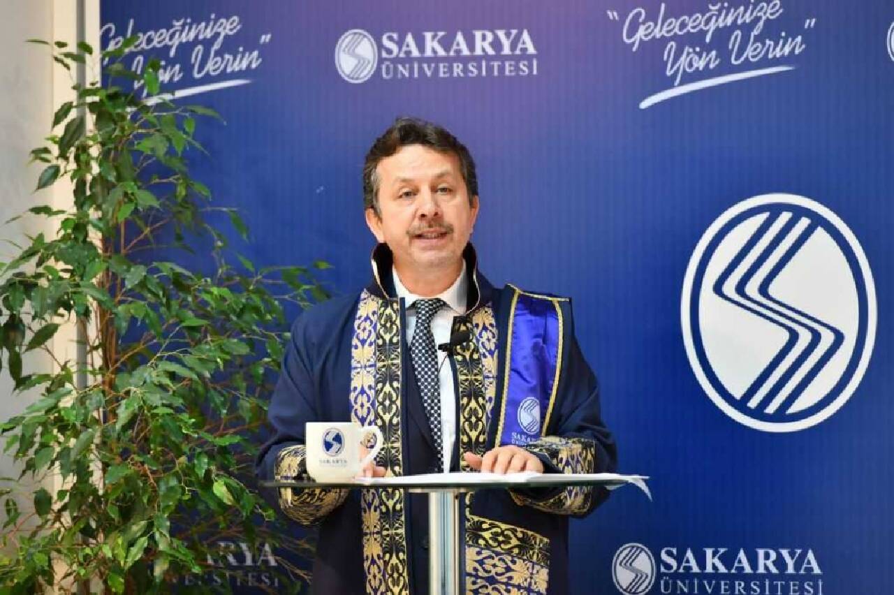 SAÜ Hukuk Fakültesi Dekanı Prof. Dr. Narbay, Rusya-Ukrayna savaşını değerlendirdi: