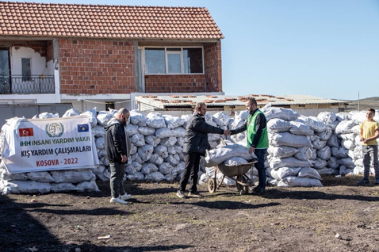 Türk yardım kuruluşlarından Kosova'da ihtiyaç sahiplerine kış yardımları