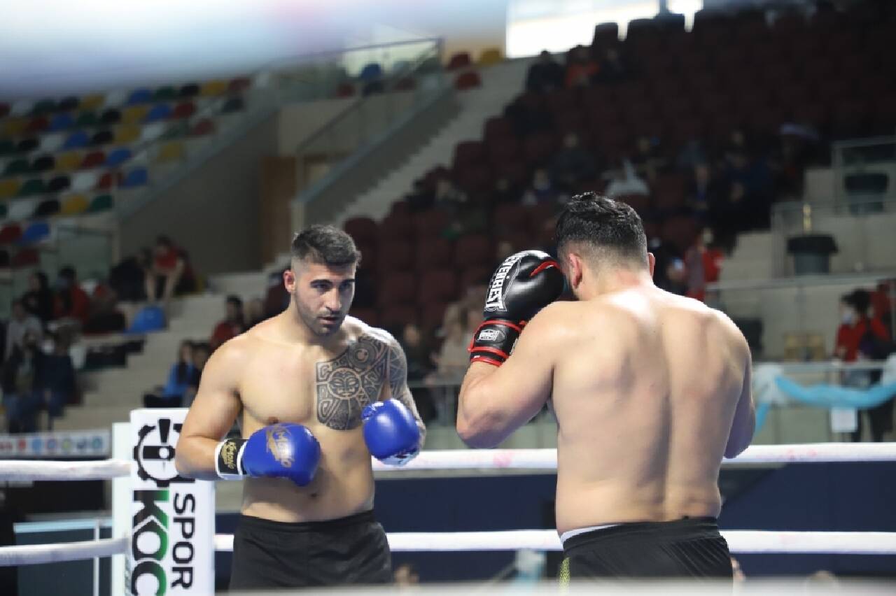 Türkiye Profesyonel Kick Boks Şampiyonası Kocaeli'de başladı