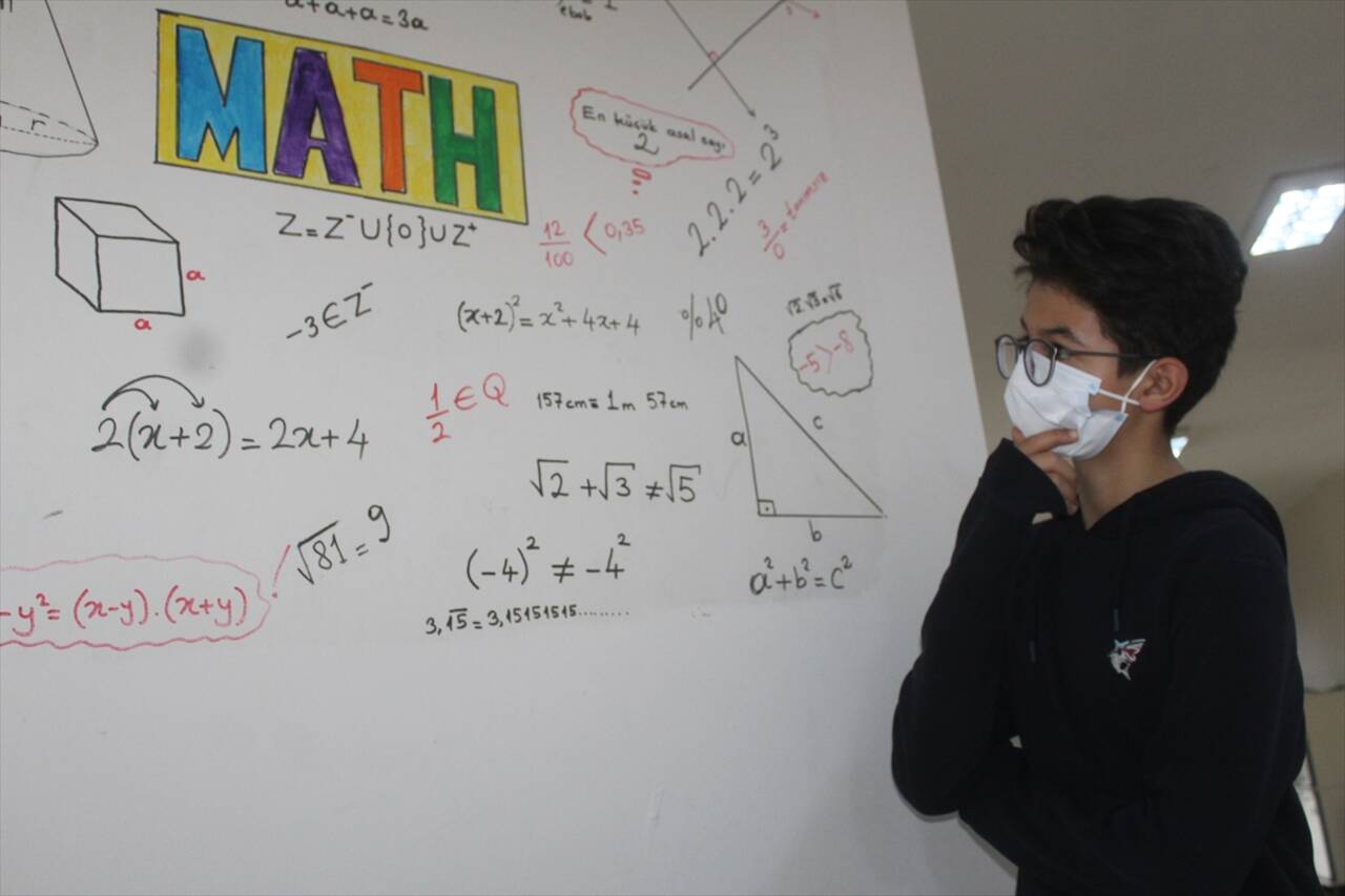 ZONGULDAK - Matematik şampiyonu Toprak bilim insanı olmak istiyor