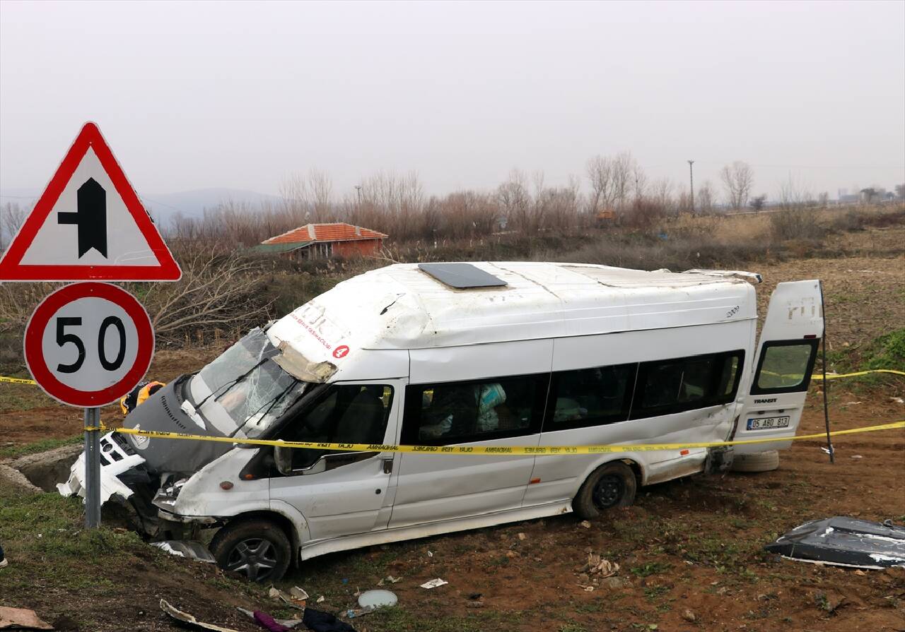 YOZGAT - Aç tilki mahallede yiyecek aradı