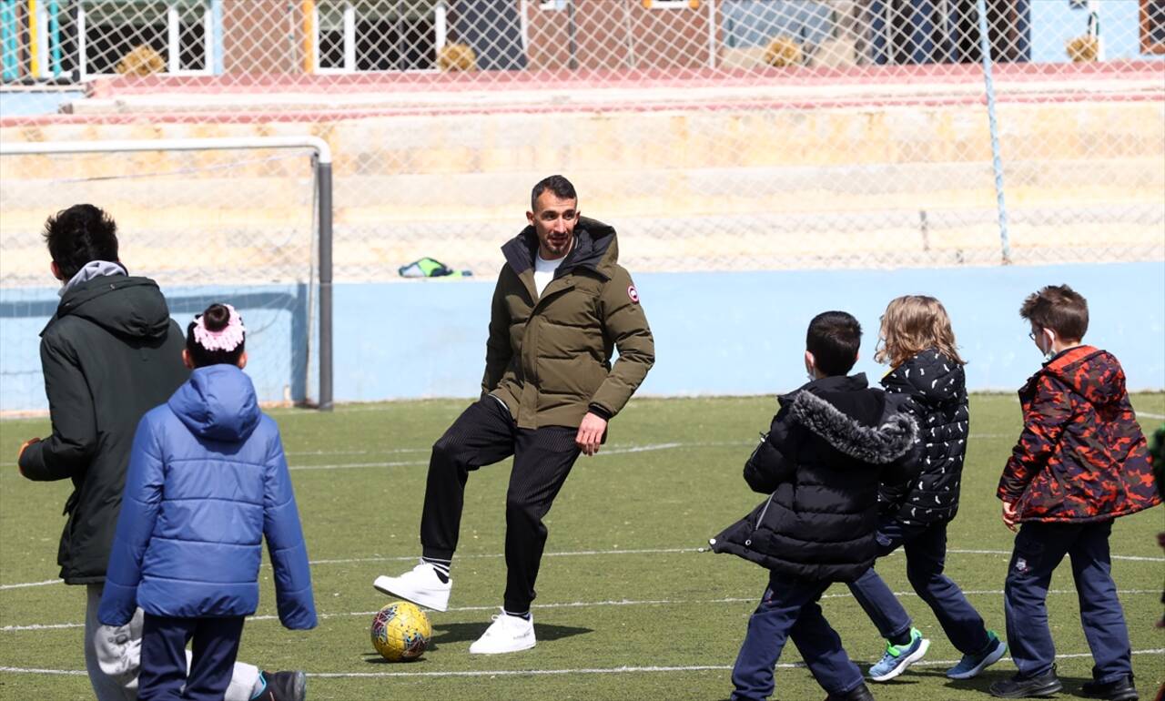 HATAY - Şehit Ferhat Gedik Hatıra Ormanı'na fidan dikildi