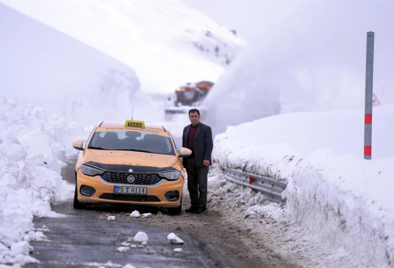 Ardahan-Şavşat kara yolu tamamen ulaşıma açıldı