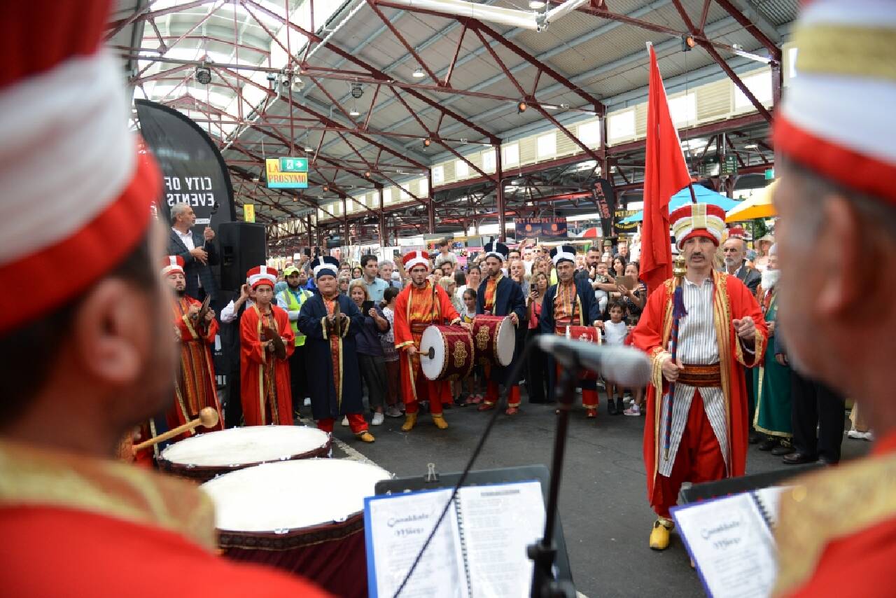 Avustralya'da Türk Pazar Festivali'ne on binlerce kişi katıldı