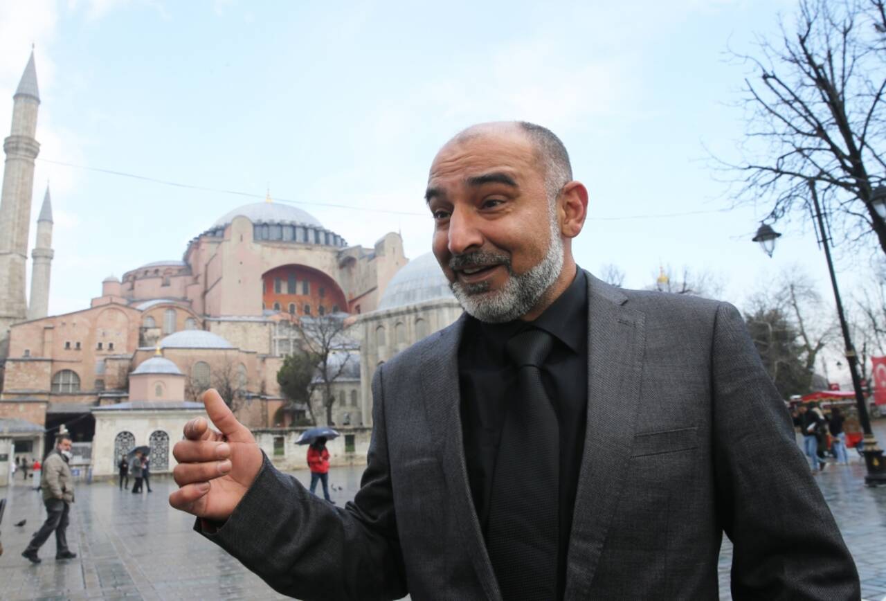 Babasını terör saldırısında kaybeden Nabi'den Ayasofya-i Kebir Camii'ne ziyaret