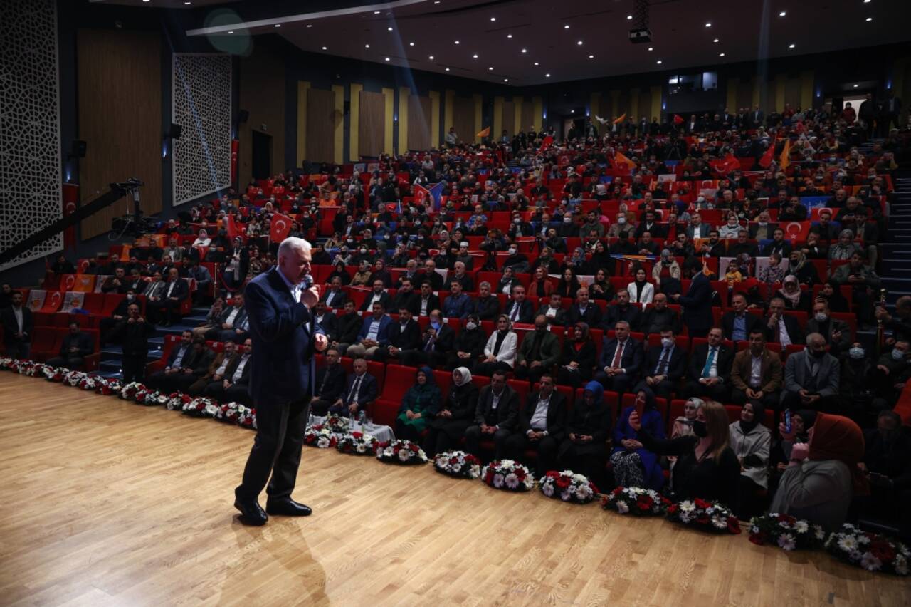 İzmir'de kavga ihbarı yapılan evde bir kişi ölü bulundu