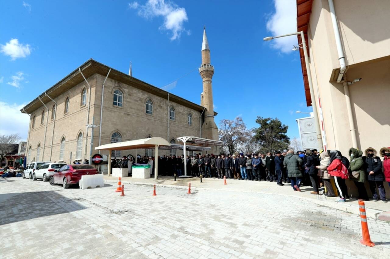 Burdur'da halı saha maçının ardından kalp krizi geçiren belediye çalışanı öldü