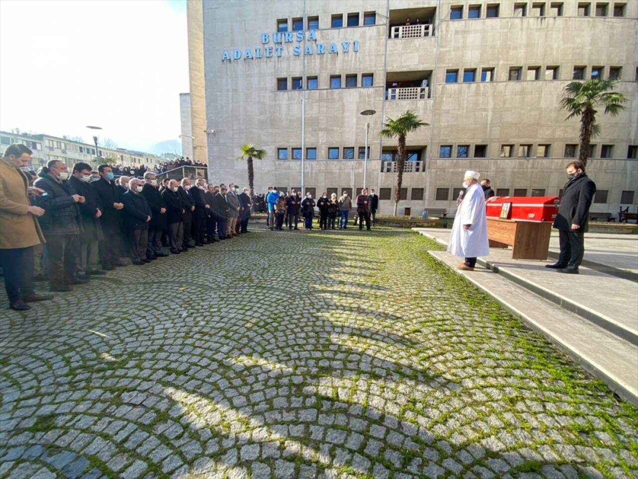 Bursa'da görevli hakim çocuk parkında ölü bulundu