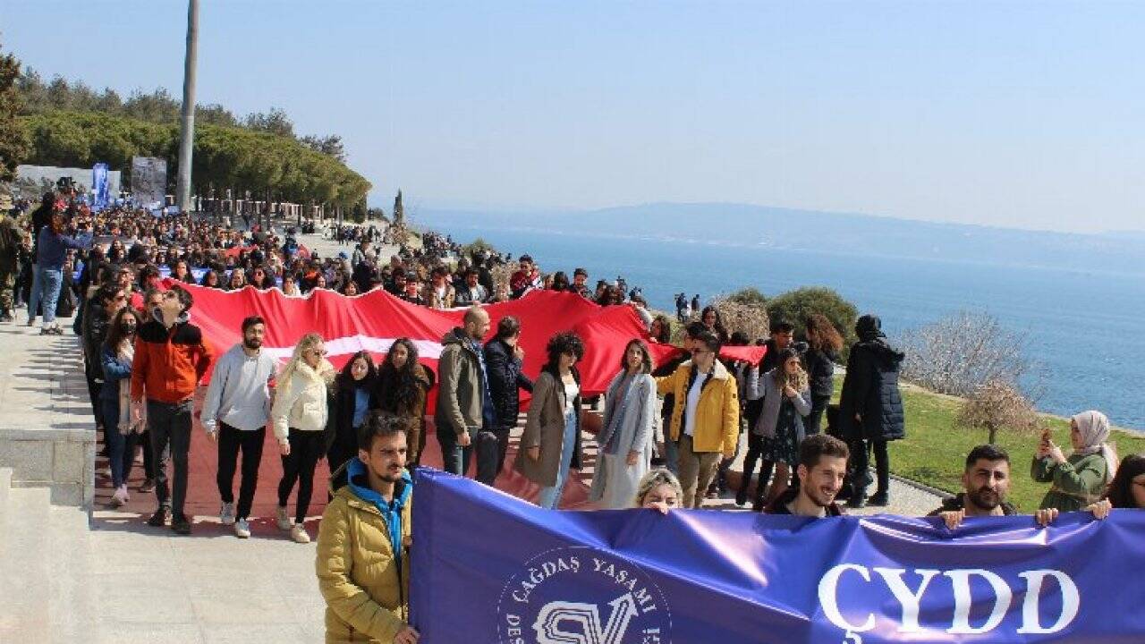 Çağdaş Gençler, 13. kez Çanakkale'de buluştu