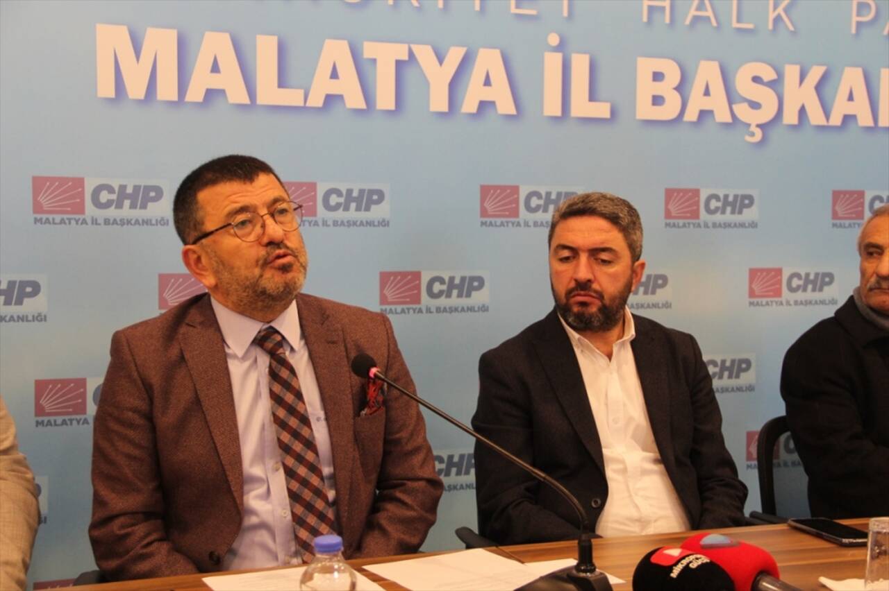 CHP'li Ağbaba, devletin akaryakıtta ÖTV ve KDV'den feragat etmesini istedi