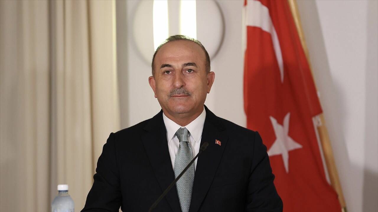 Dışişleri Bakanı Çavuşoğlu'ndan Suriyeliler açıklaması