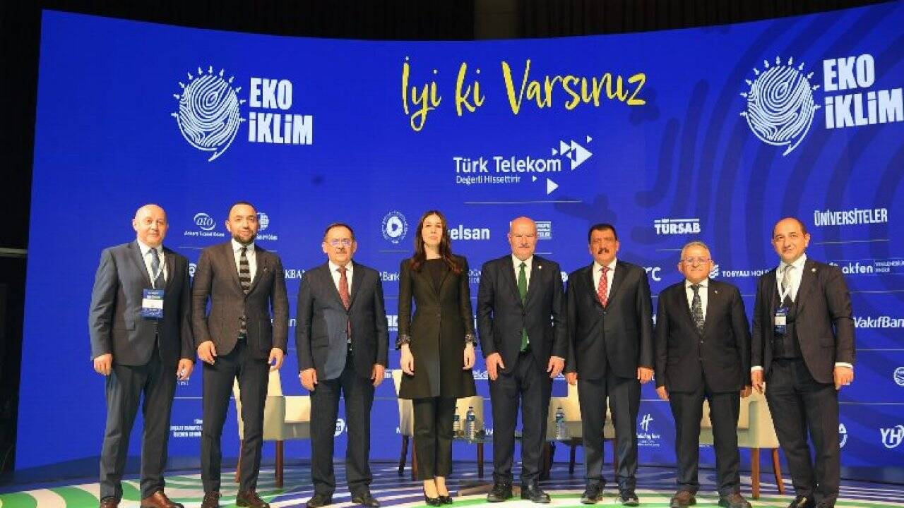 "Dünyadaki bütün canlıların kendi haklarına riayet etmesi lazım"