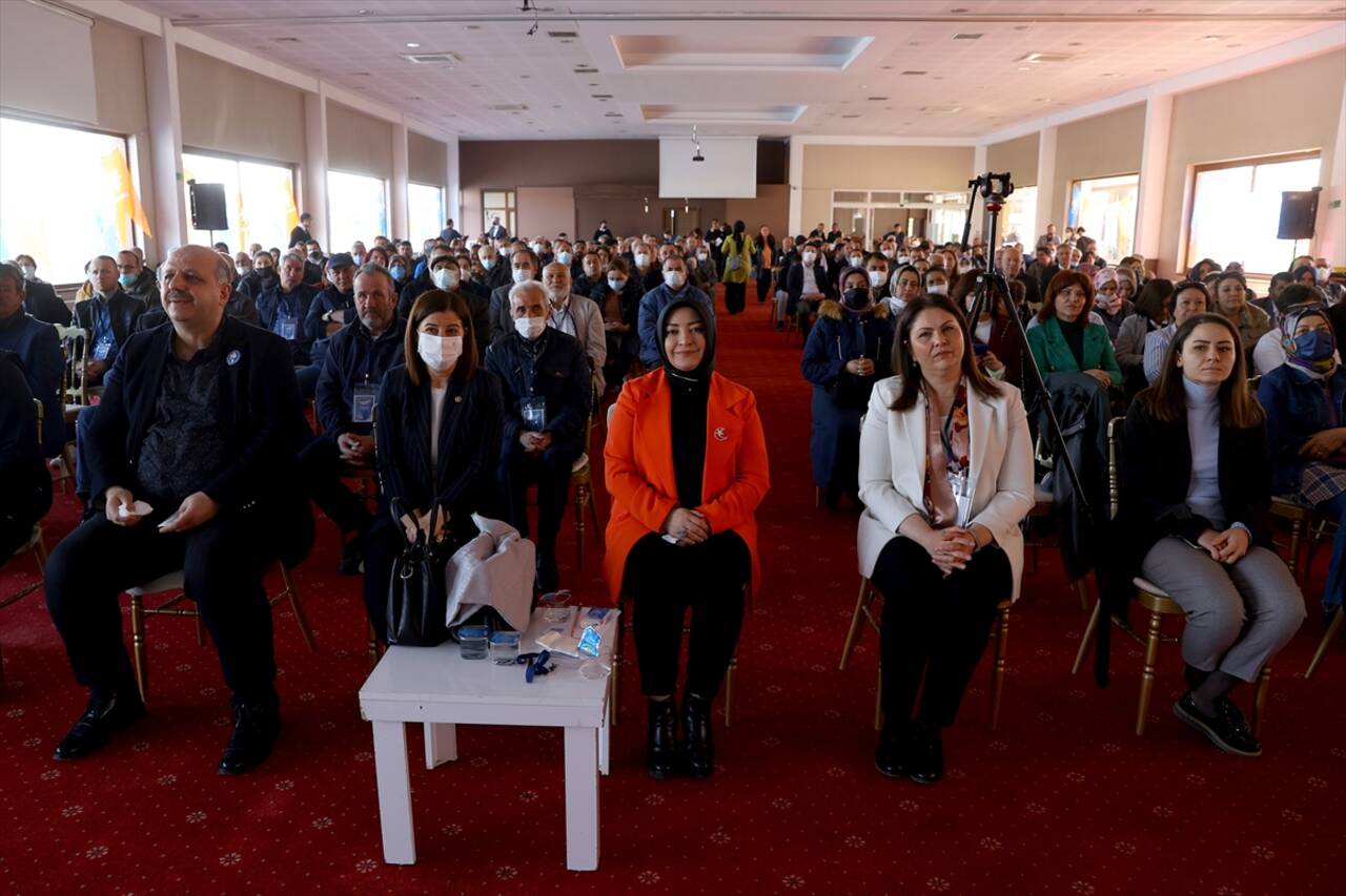 EDİRNE - AK Parti'nin "Teşkilat Akademisi Mahalle Eğitim Programı" başladı