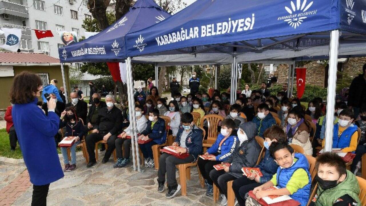 En çok kitap okuyan öğrenciler ödüllendirildi