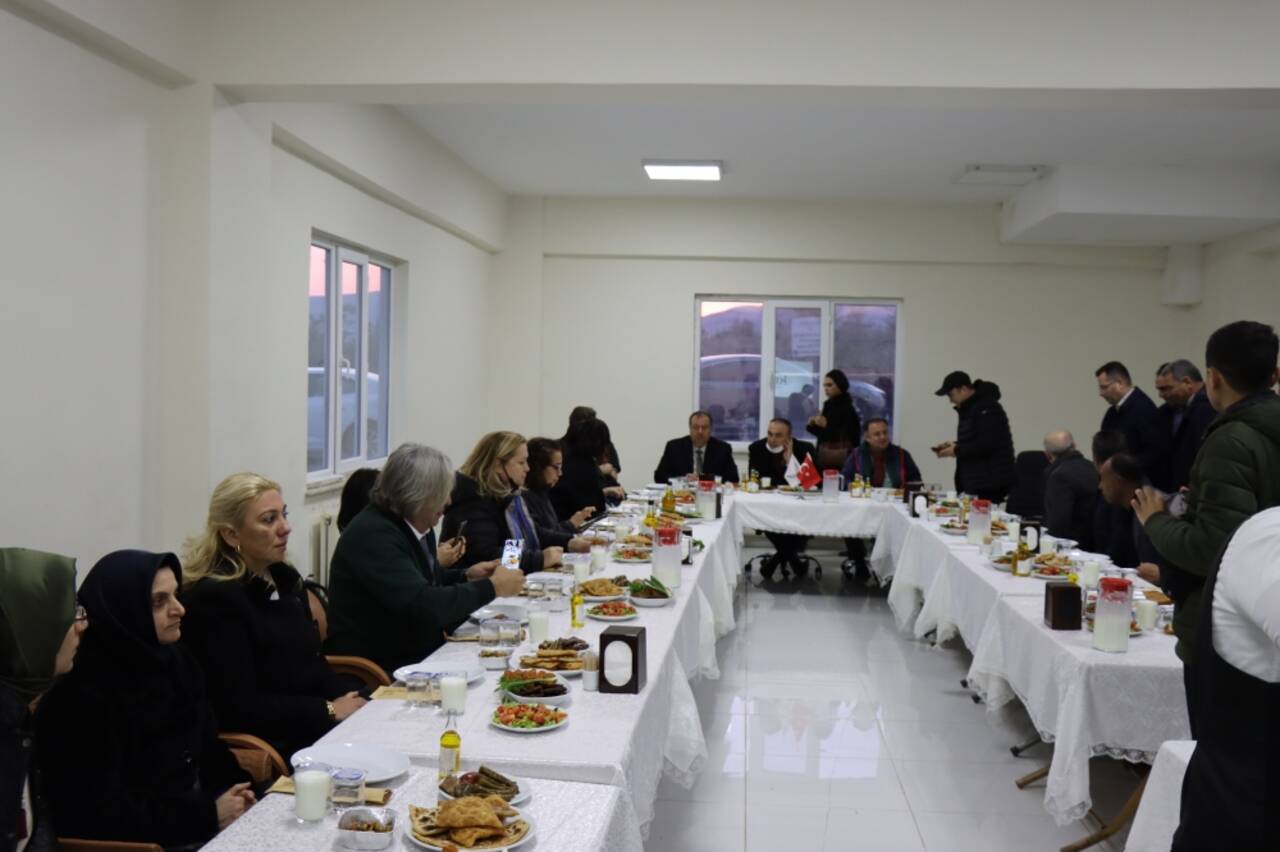 Gastronomi profesyonelleri Kilisli kadınların yaptığı yemekleri tattı