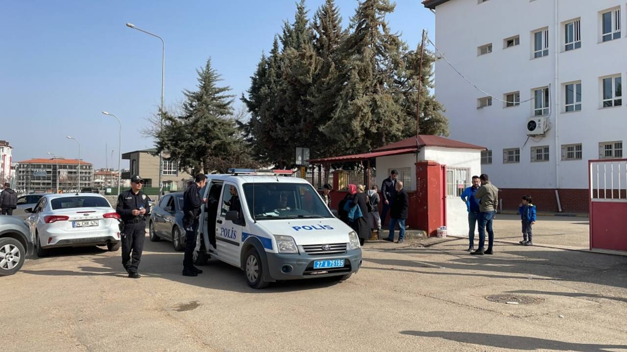 Gaziantep'te veliler arasındaki silahlı kavgada bir kişi yaralandı