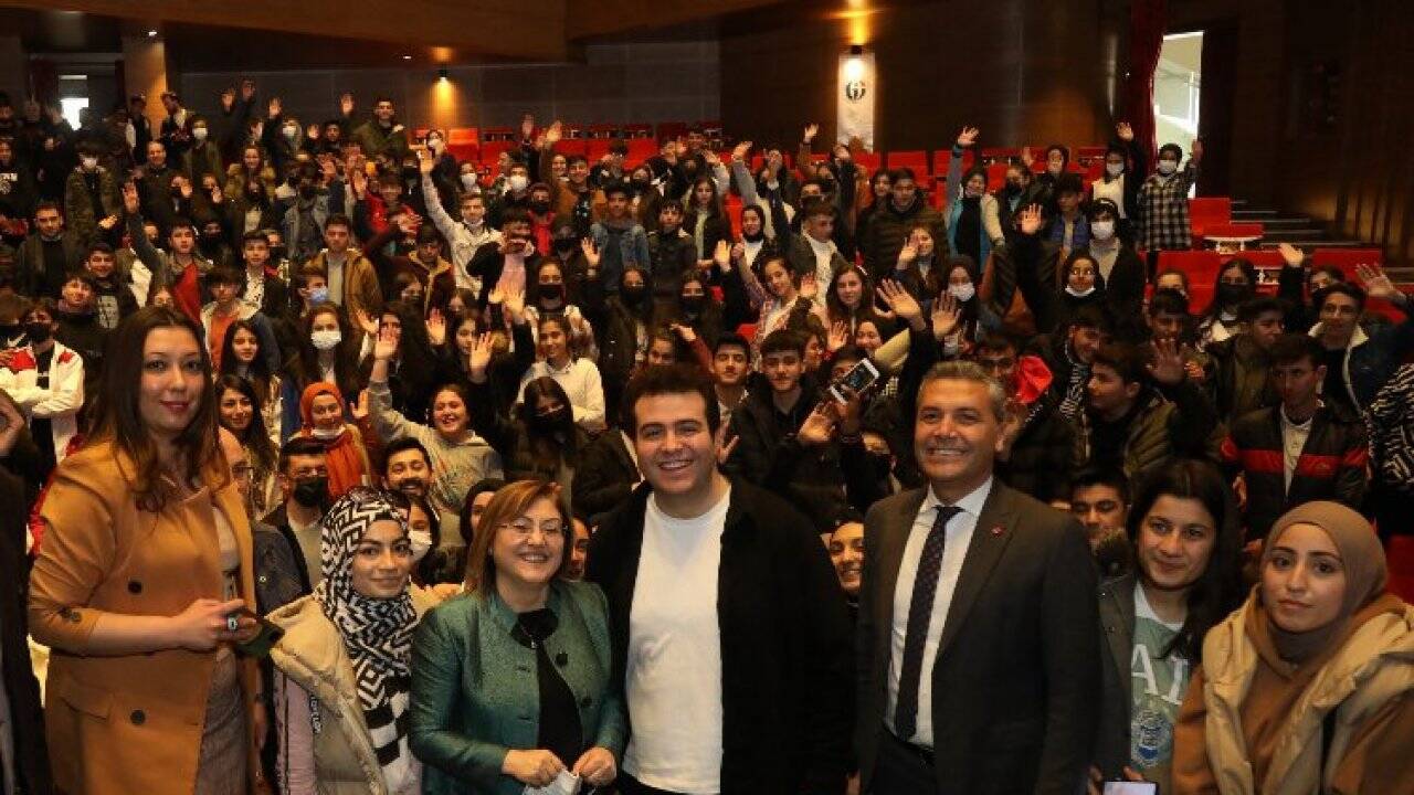 Genç Gaziantep uygulaması gençlere tanıtıldı 