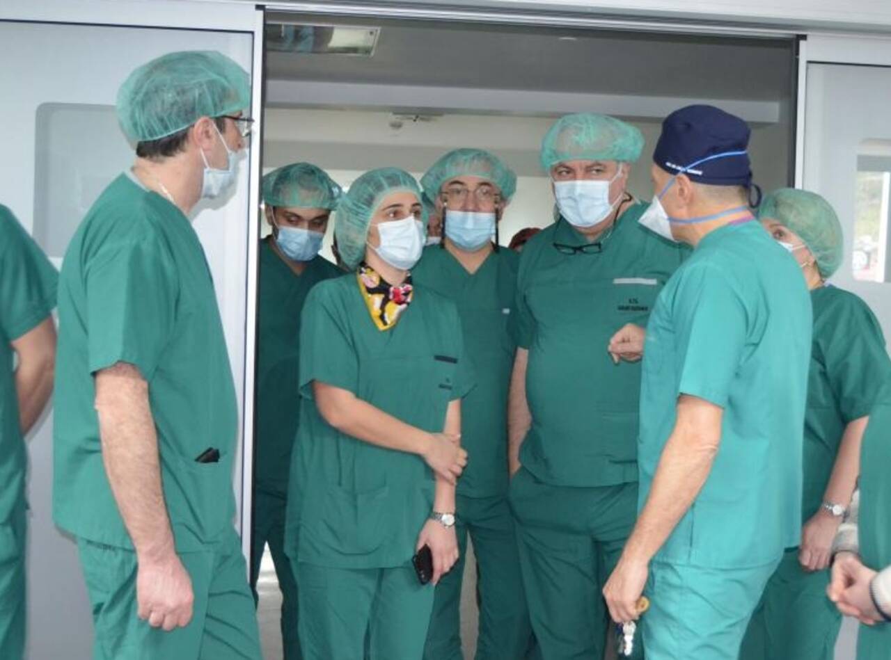 Gürcistan'dan gelen doktor heyeti Türk meslektaşlarının çalışmalarını inceledi