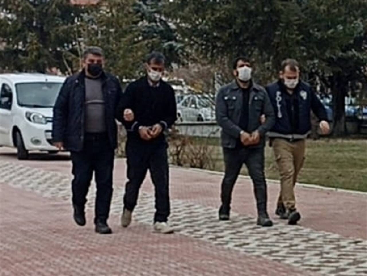 Isparta'da motosiklet hırsızlığı iddiasıyla ilgili yakalanan 2 zanlı tutuklandı