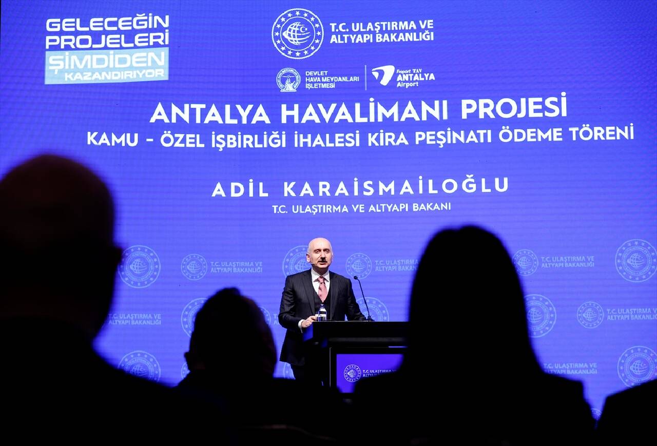 İSTANBUL - Bakan Karaismailoğlu: "153 milyar avroluk yatırım yaptık"