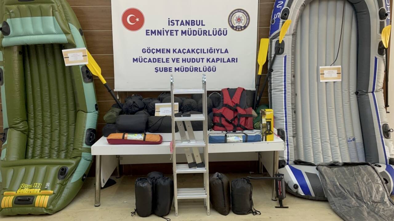 İstanbul'da göçmen kaçakçılığı operasyonunda 3 şüpheli tutuklandı