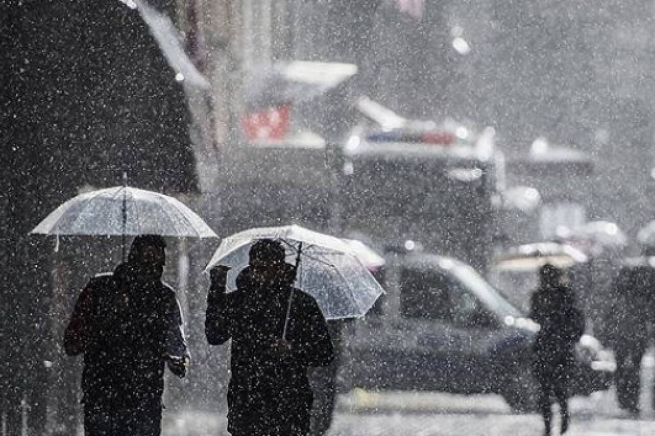 Meteoroloji uyardı, kar geliyor! İstanbul için saat verildi