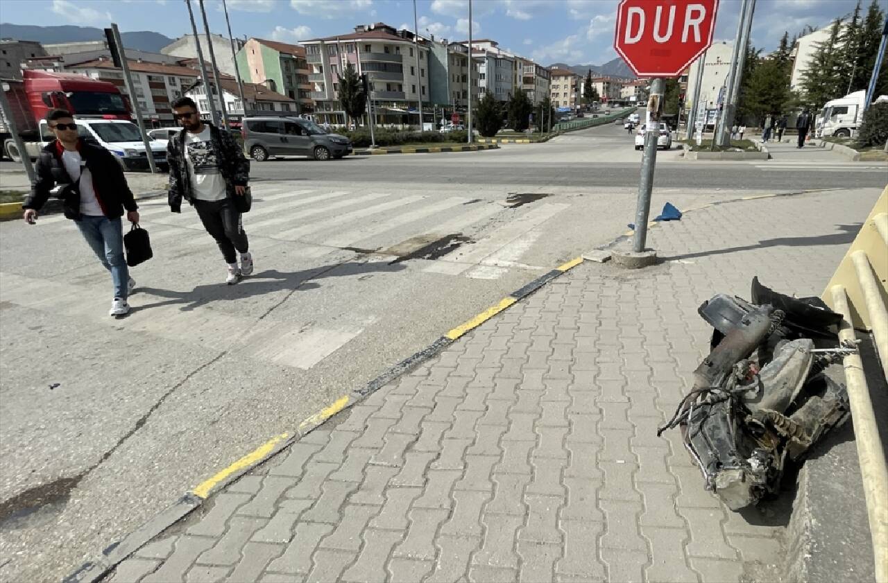 Karabük'te tırla çarpışan motosikletin sürücüsü yaralandı