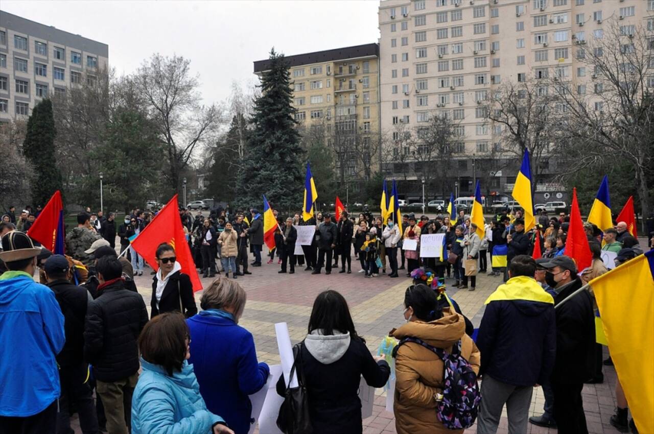 Kırgızistan'da Ukrayna'ya destek gösterisi düzenlendi