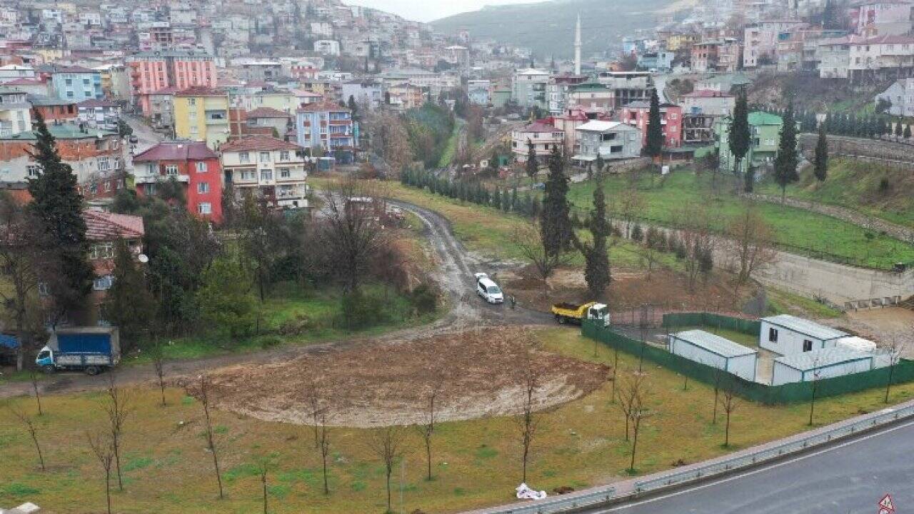 Kocaeli Dilovası Eynerce Deresi yanındaki parkta çalışmalara başlandı