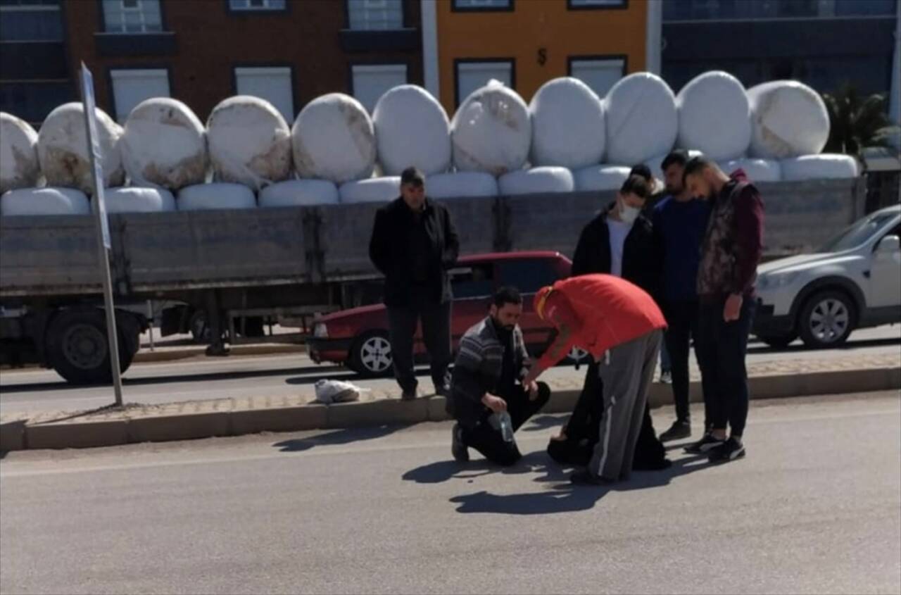 Konya'da otomobilin çarptığı yaya yaralandı