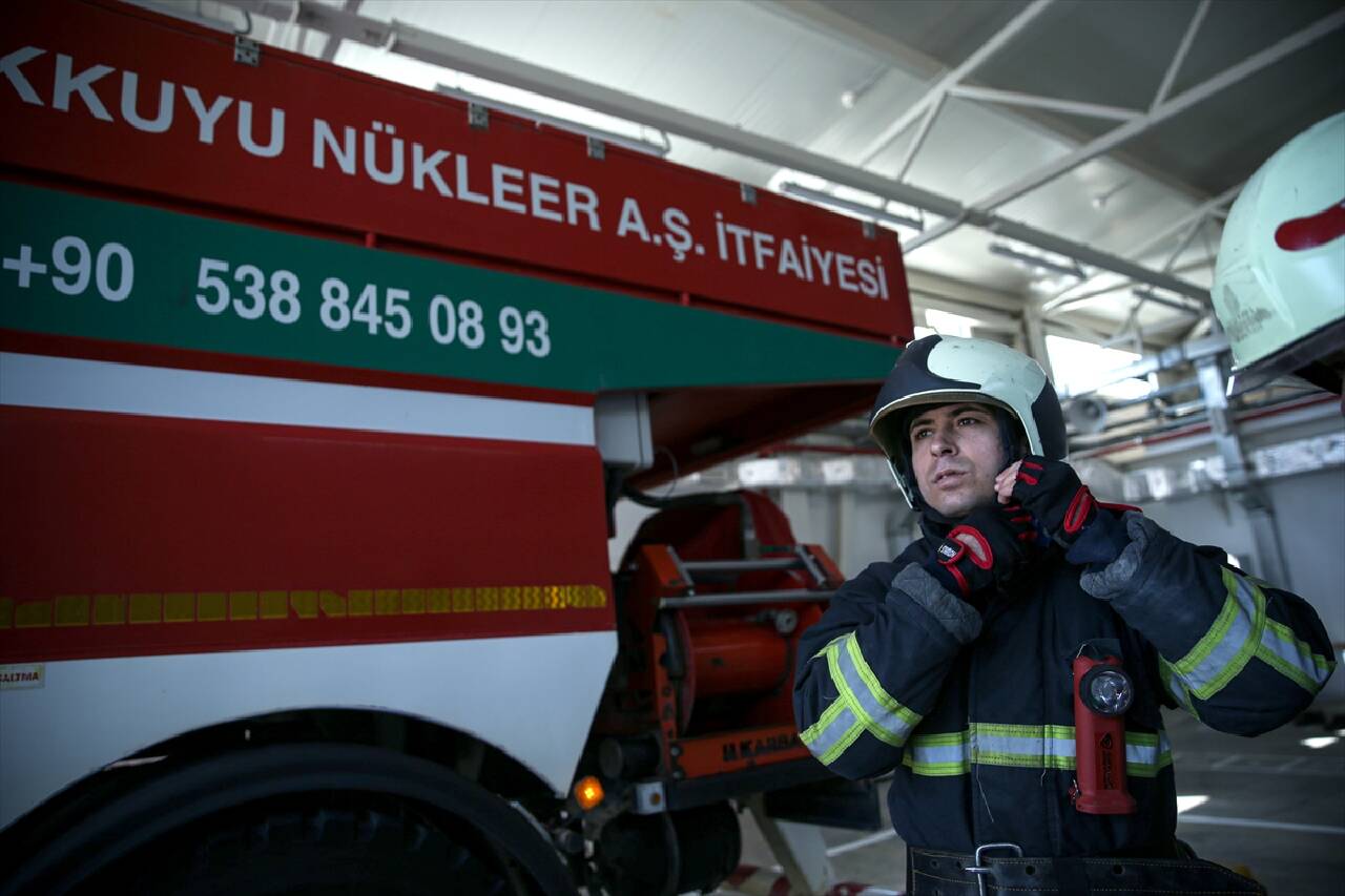 ANKARA - Destici: "Kendine dair hiçbir hesabı olmadı, her adımını ülkesine, milletine, inançlarına ve duyduğu sevdayla attı"