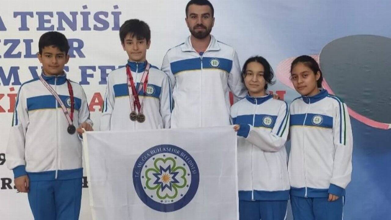 Muğla Büyükşehir masa tenisi sporcusu Türkiye 3’üncüsü oldu