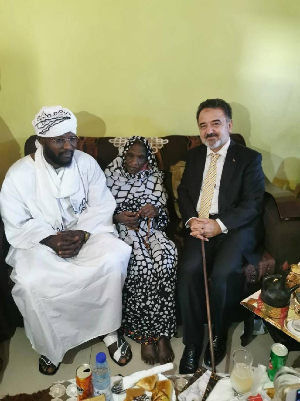 Osmanlı ile aynı safta İngilizlerle savaşan Darfur Sultanı Dinar’ın kızı vefat etti