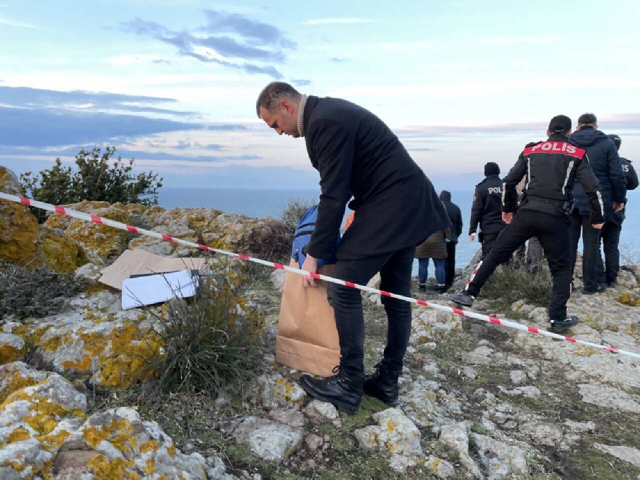 Sinop'ta uçurumda cesedi bulunan kadının kimliği belirlendi