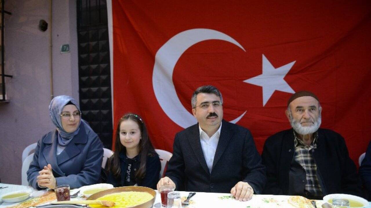 Başkan Yılmaz Bursa Yıldırım'da iftar sofralarına misafir oluyor