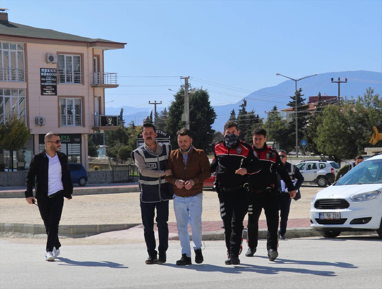 Malatya'da 5,2 büyüklüğünde deprem anında toz bulutu