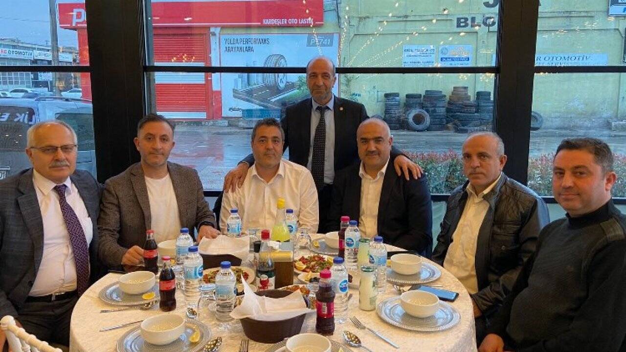 Bursa PERDER üyeleri iftarda buluştu