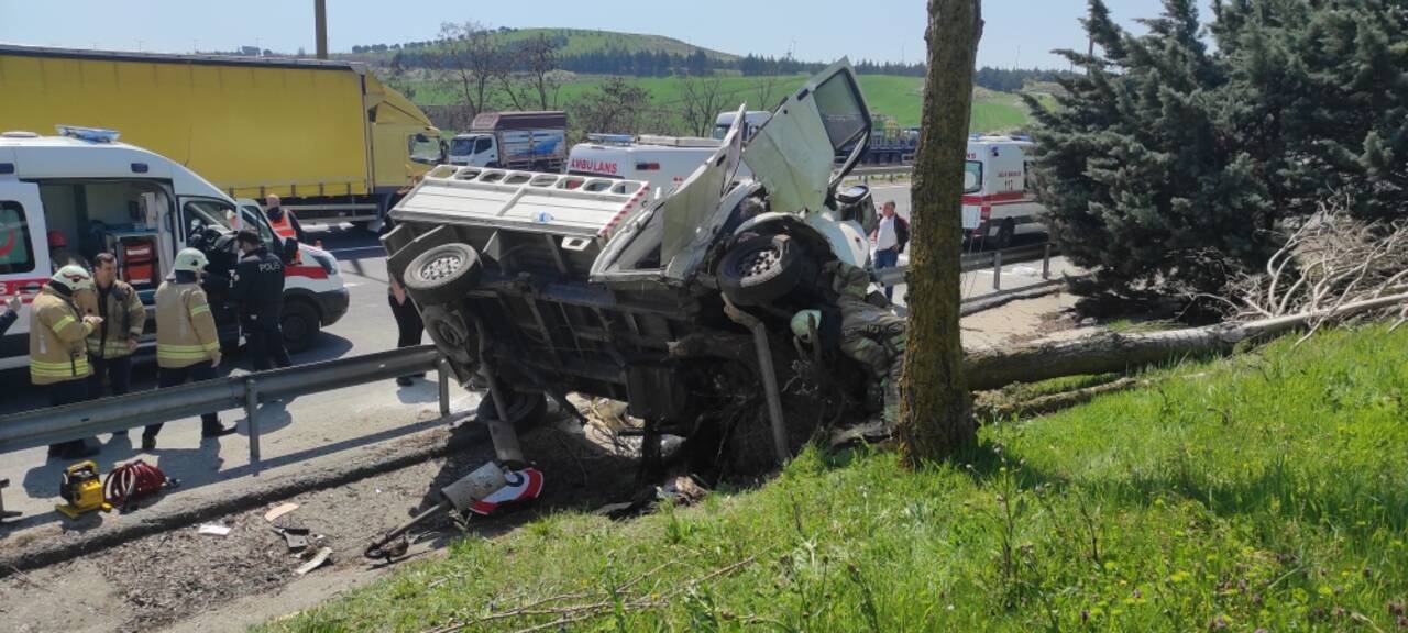 Büyükçekmece'deki trafik kazasında 3 kişi yaralandı