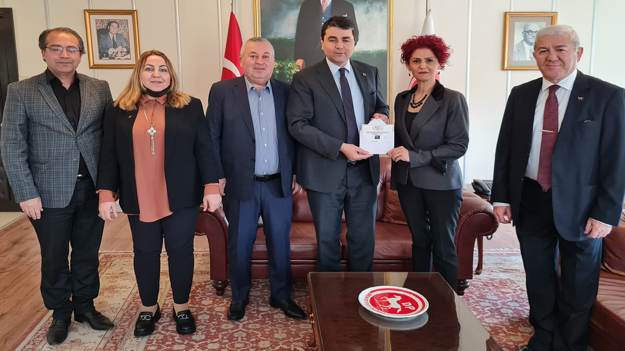 Enginyurt’tan 'EYT mücadelesini destekliyoruz' mesajı