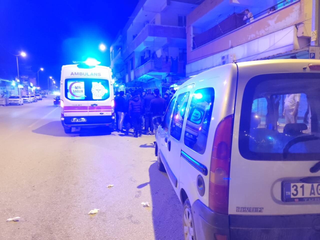 Hatay’da iki otomobilin çarpıştığı kazada 2 kişi yaralandı