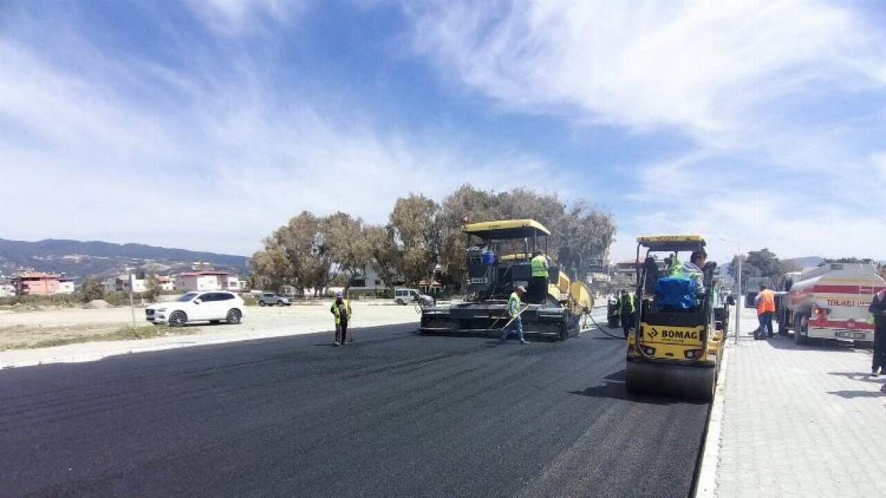 Hatay'da yol çalışmaları devam ediyor 