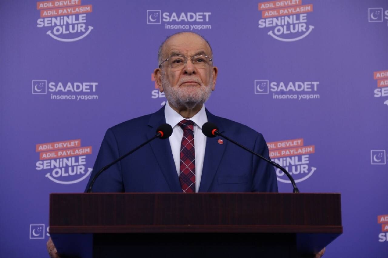 Karamollaoğlu: "Halkımız ramazan sevincini geçim derdiyle karşıladı"