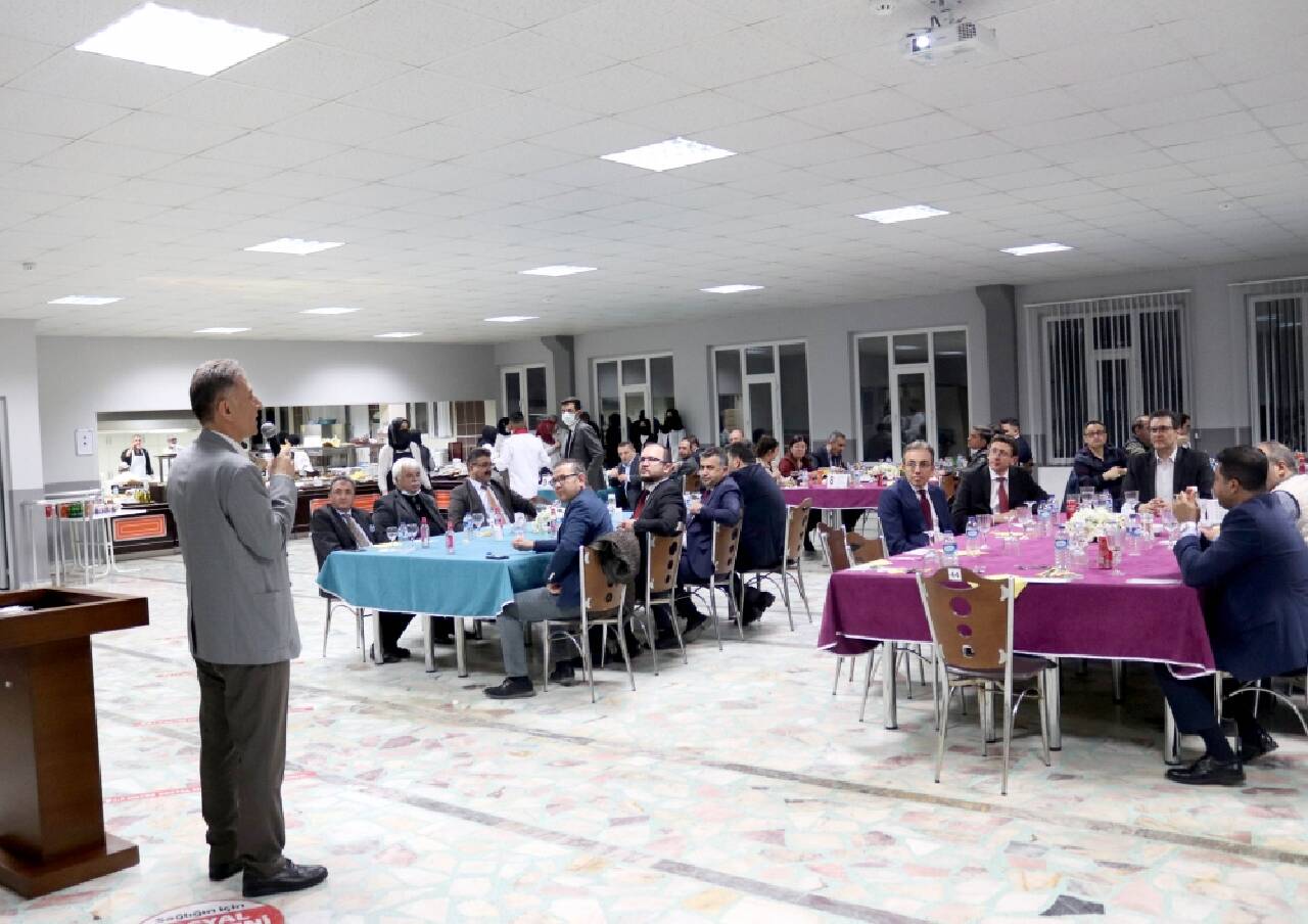 Konya'da finans dünyası Bera Holding iftarında buluştu