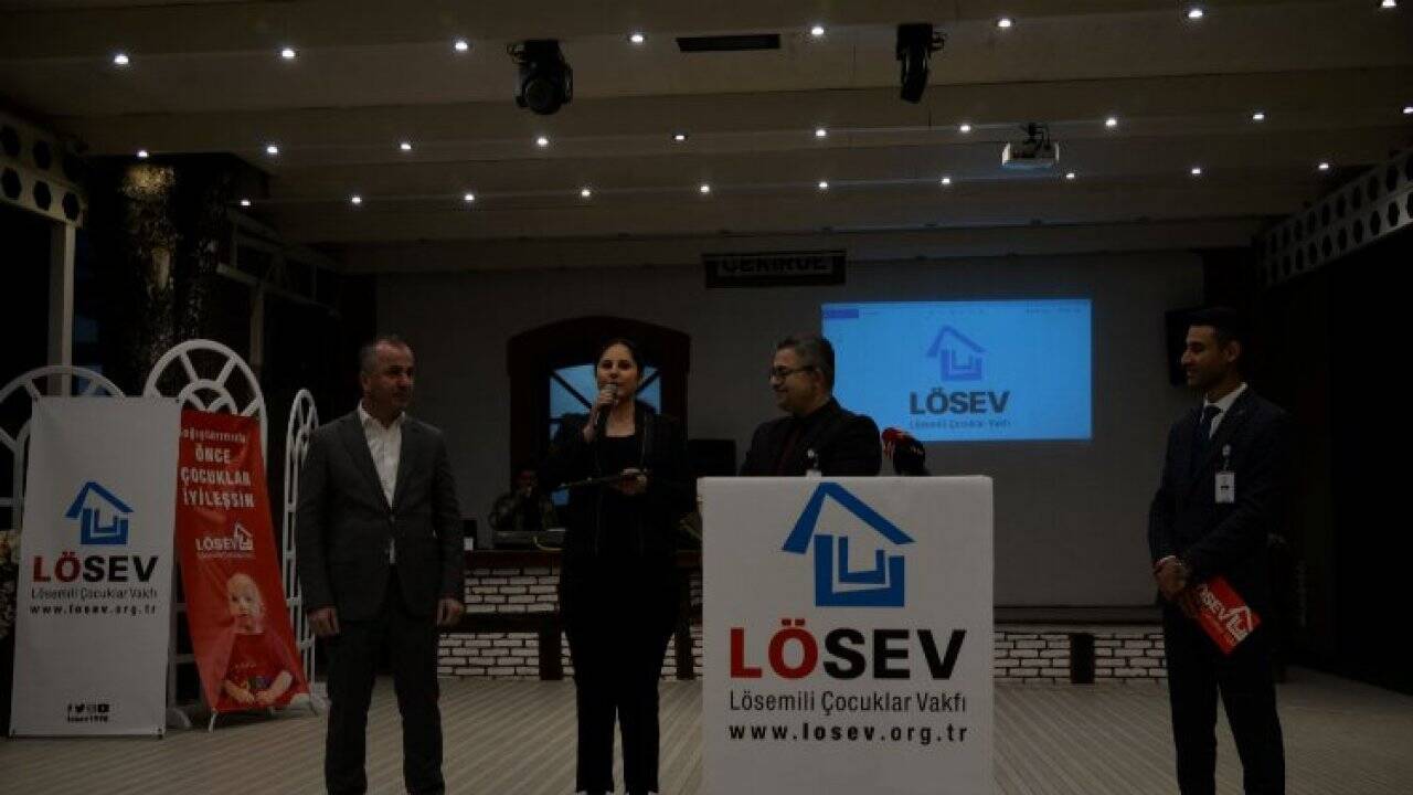 Lösemili çocuklar ve aileleri LÖSEV'in iftar yemeğinde buluştu 