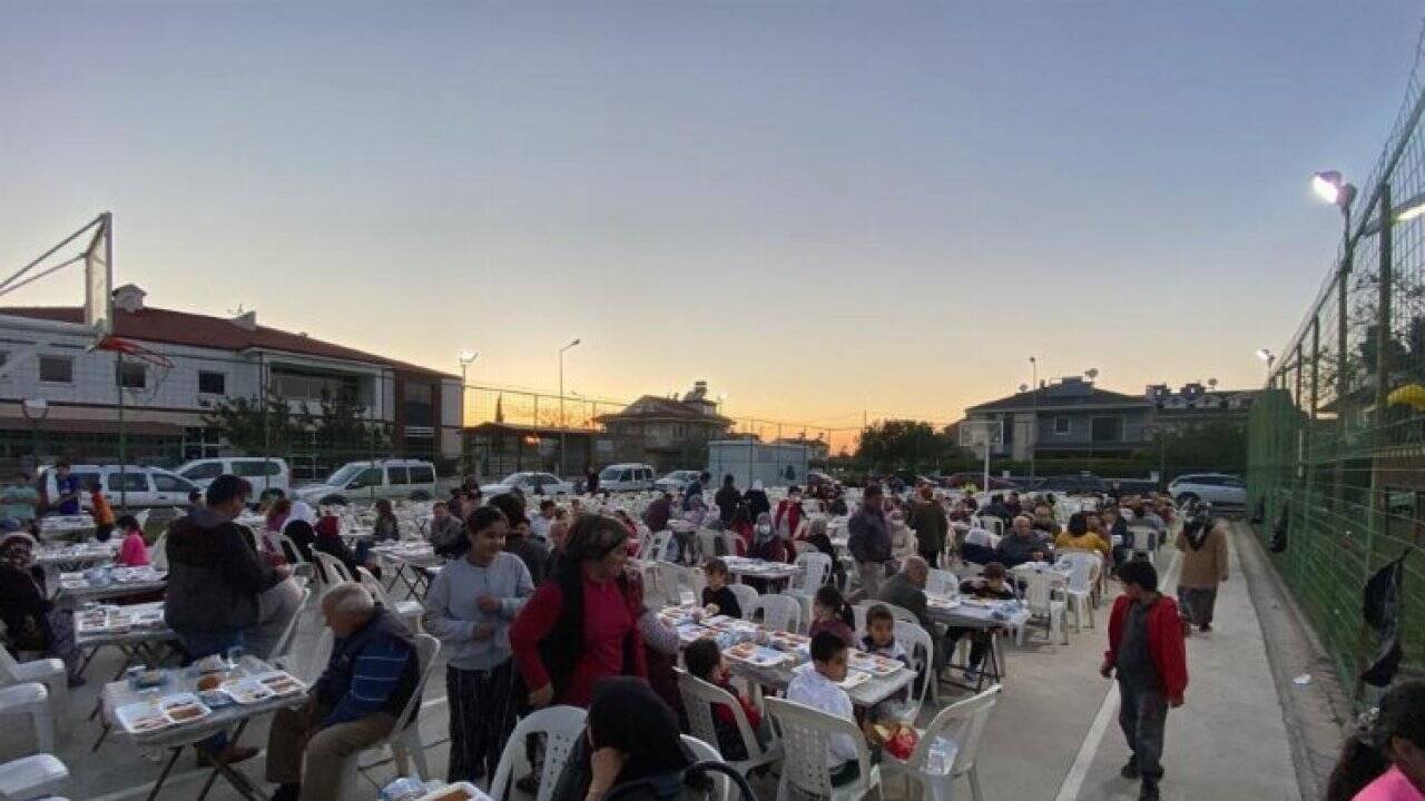 Muğla Fethiye'de iftar buluşması 