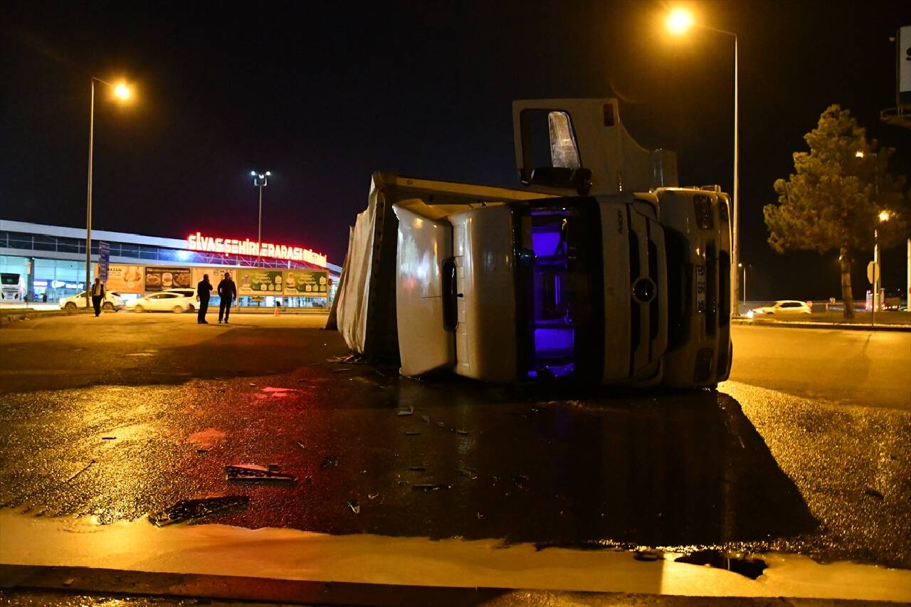 UGANDA - TİKA 1200 yetim ve öksüz çocuk için iftar verdi