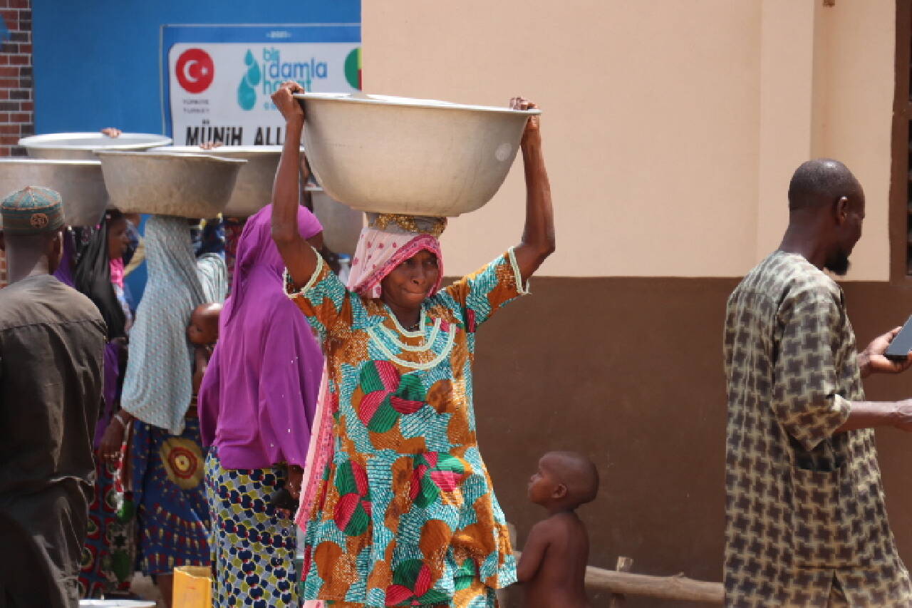 TDV, Benin'de açtığı 15 kuyuyla 150 bine yakın insanı temiz suyla buluşturdu