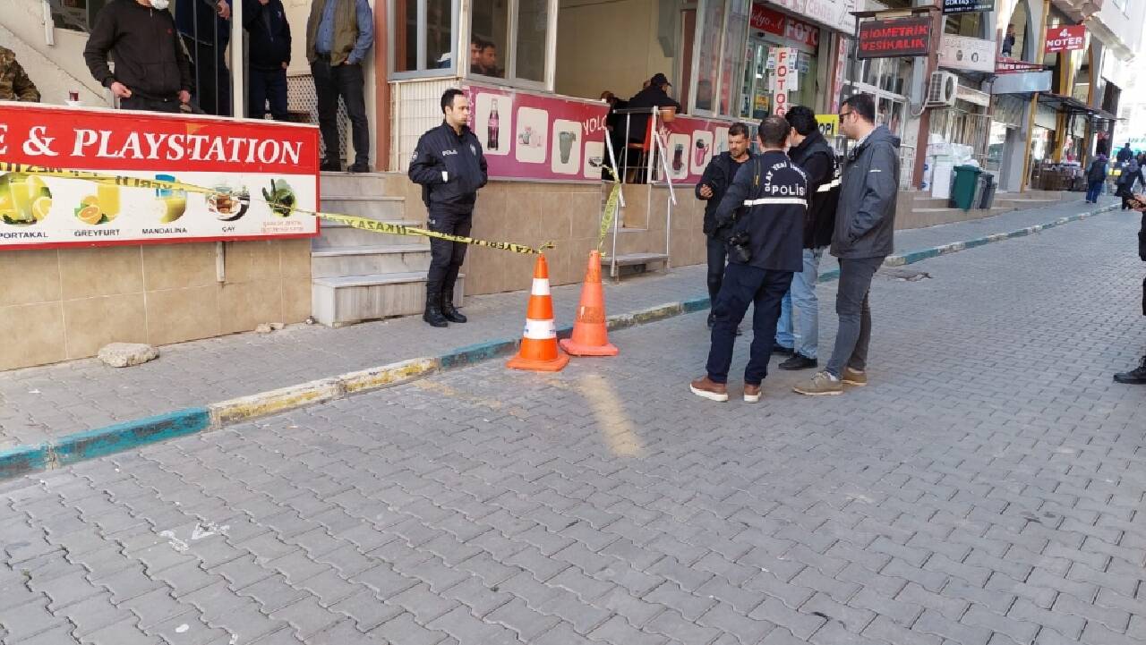 Tekirdağ'da tartıştığı kişiyi silahla yaralayan şüpheli polise teslim oldu