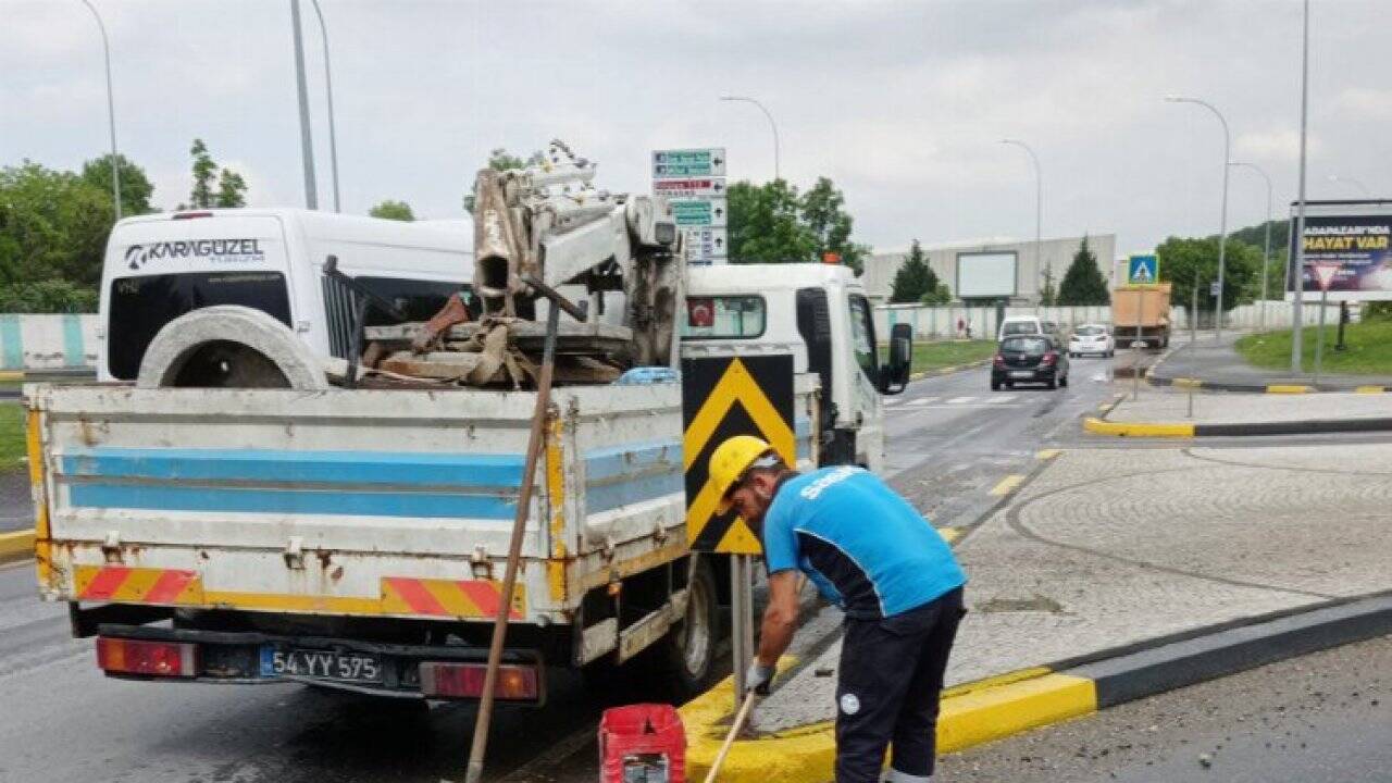 Kuvvetli yağışta Sakarya Büyükşehir’den anında müdahale